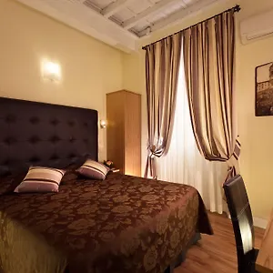 Magenta Deluxe Cancello 2*, Rome Italie